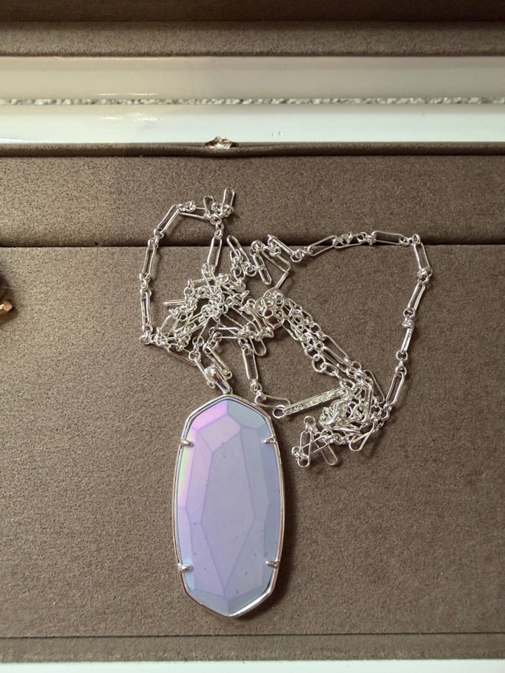 Kendra Scott Iridescent Lavender Elongated Pendant Necklace